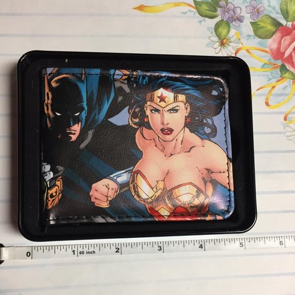 DC Comics Justice League Men's Bifold Wallet - Picture 13 of 16